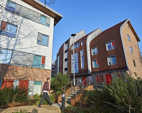 Varley Park – standard ensuite